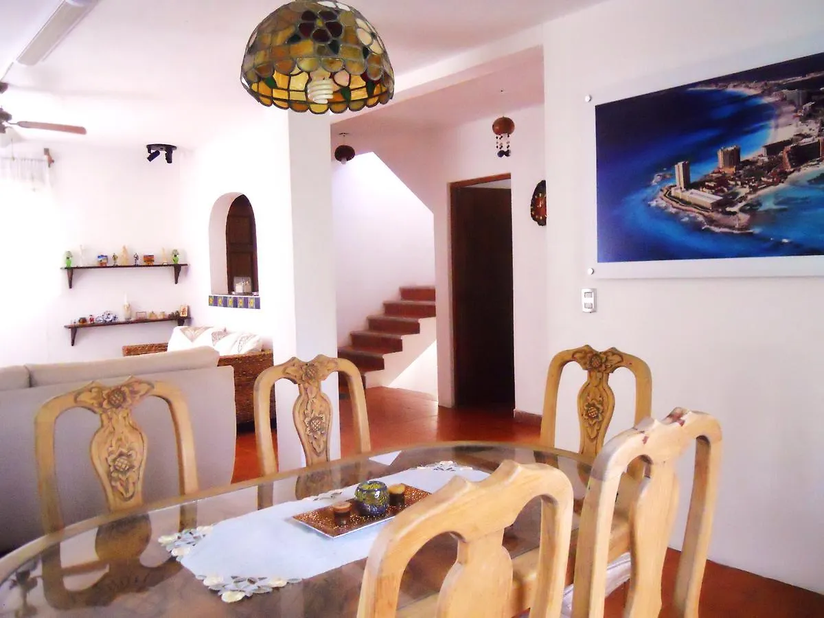Los Caracoles Bed & Breakfast Cancún