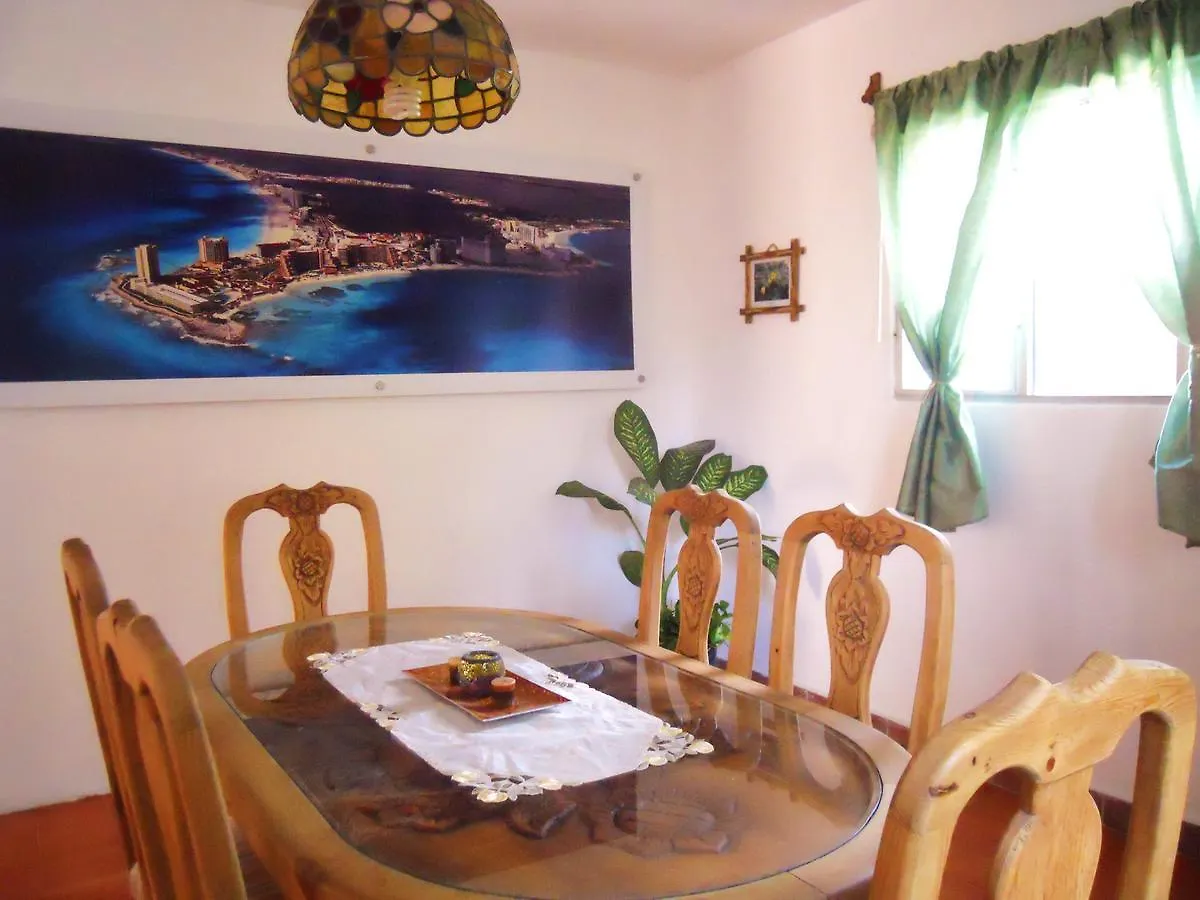 Los Caracoles Bed & Breakfast Cancún